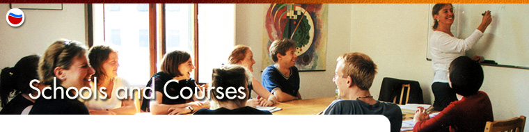 Schools and courses in Florence: Italian language for foreigners, graphic arts, restoration, photography, Tuscan cooking and more